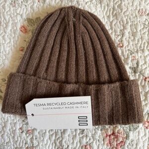 NWT Tesma Recycled Cashmere Beanie Hat